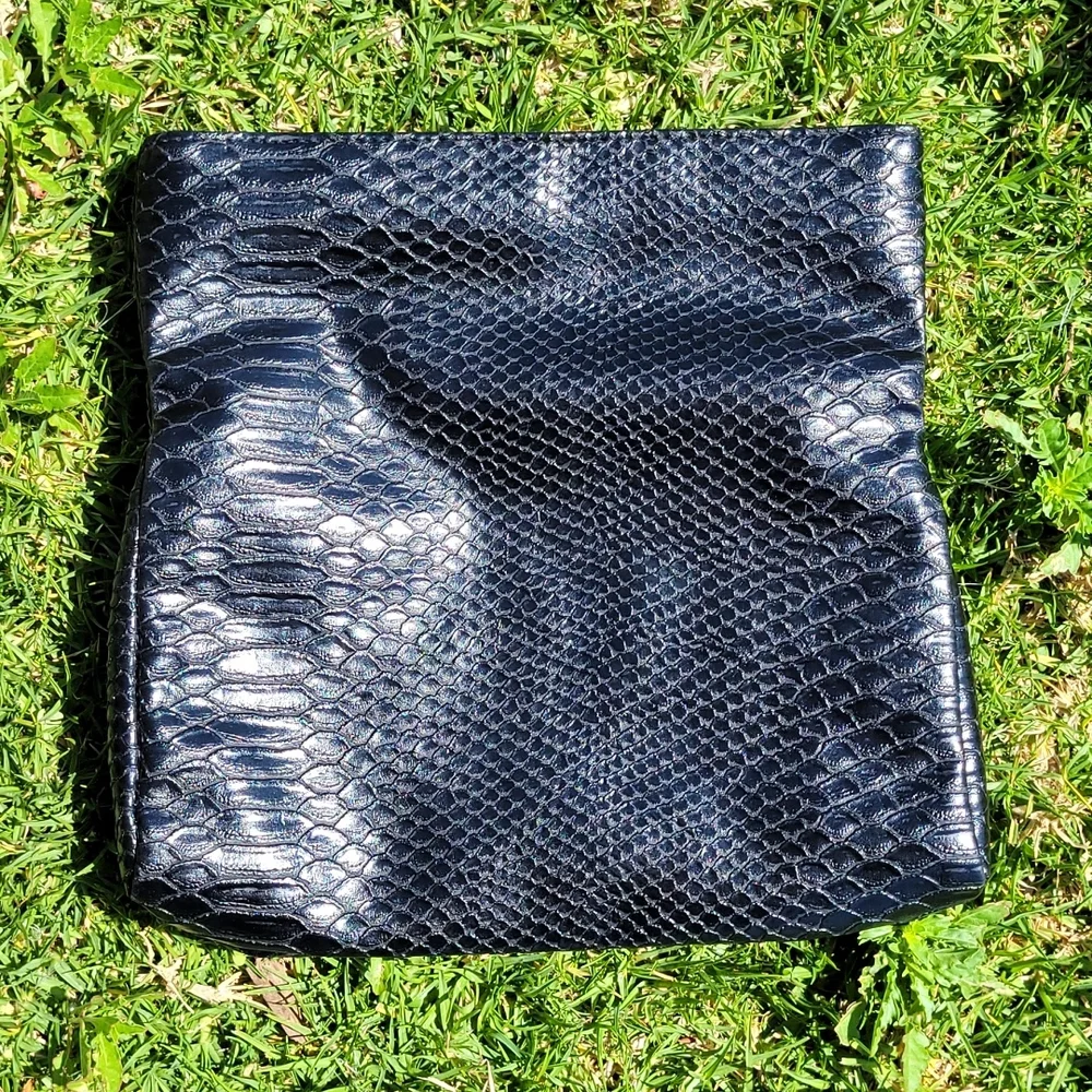 Style & Co Black Clutch Bag  NWOT - Picture 3 of 8